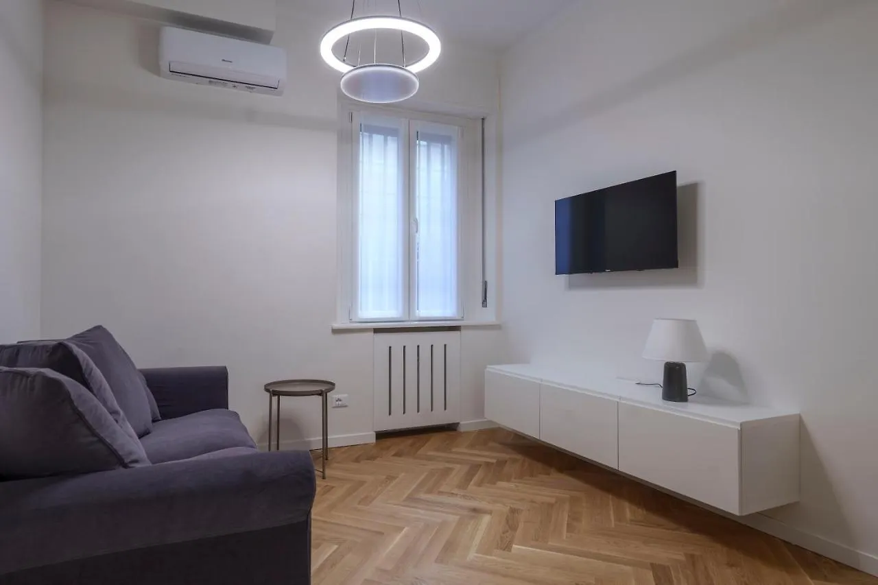 Porta Venezia-Trilocale-Luxury Con Wifi-Neflix Apartamento Milão 0*,